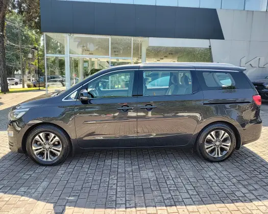 KIA CARNIVAL 2020