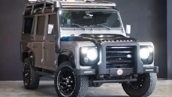 LAND ROVER DEFENDER 2011