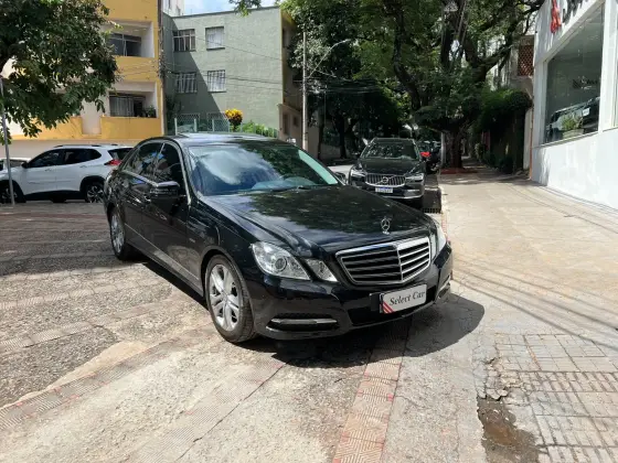 MERCEDES-BENZ E 250 2012