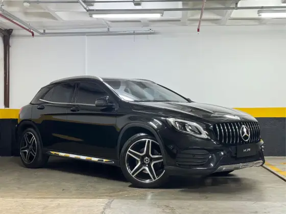 MERCEDES-BENZ GLA 250 2018