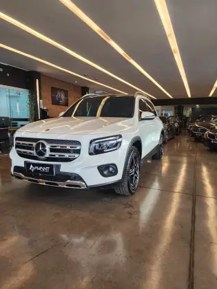 MERCEDES-BENZ GLB 200 2021