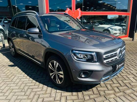 MERCEDES-BENZ GLB 200 2022