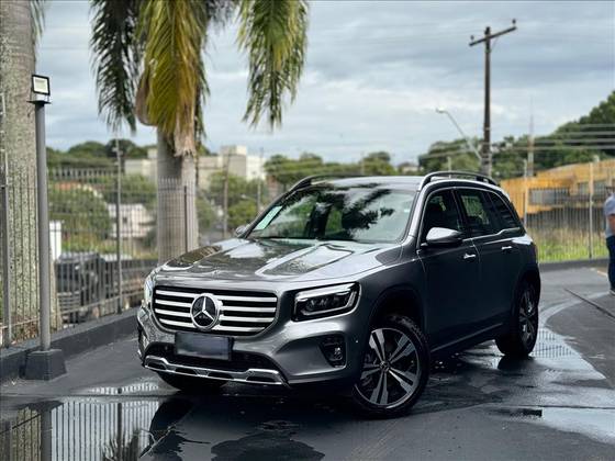 MERCEDES-BENZ GLB 220 2025