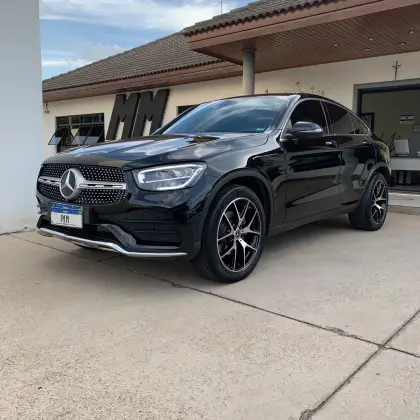 MERCEDES-BENZ GLC 300 2023