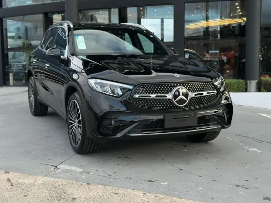 MERCEDES-BENZ GLC 300 2025