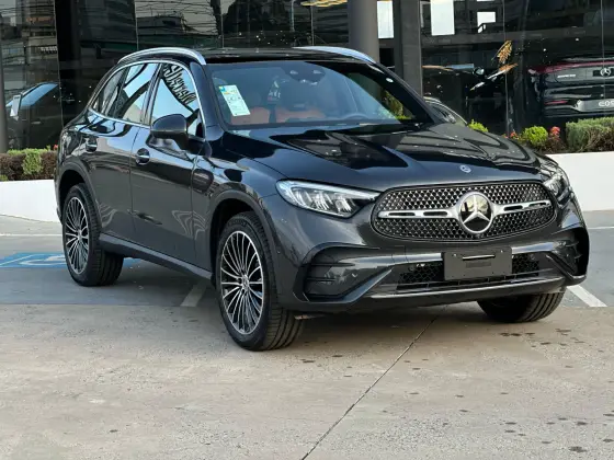 MERCEDES-BENZ GLC 300 2025