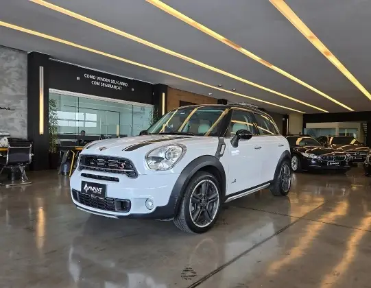 MINI COUNTRYMAN 2016