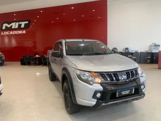 MITSUBISHI L200 TRITON 2024