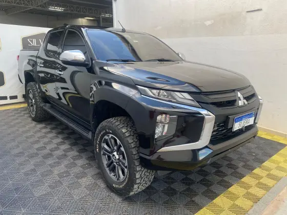 MITSUBISHI L200 TRITON 2022
