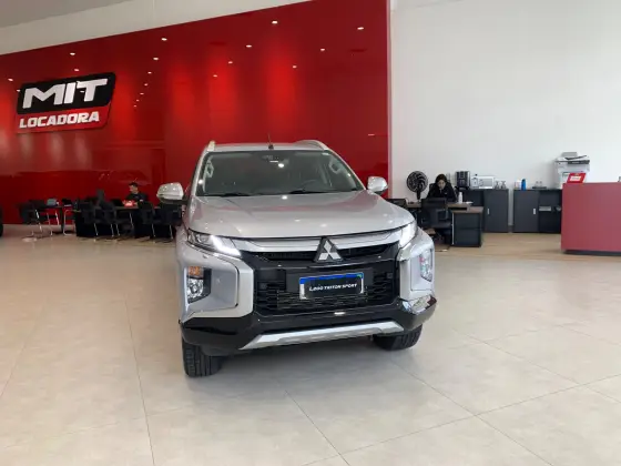 MITSUBISHI L200 TRITON 2023