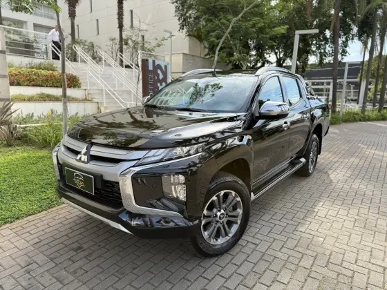 MITSUBISHI L200 TRITON 2022