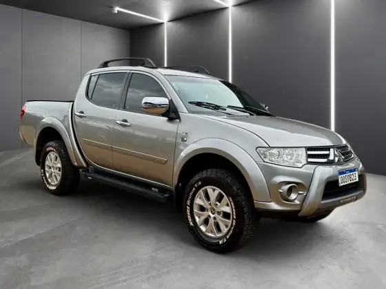 MITSUBISHI L200 TRITON 2016