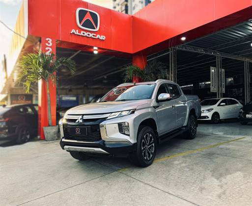 MITSUBISHI L200 TRITON 2024