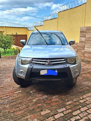 MITSUBISHI L200 TRITON 2015