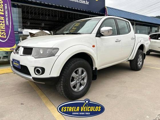 MITSUBISHI L200 TRITON 2013