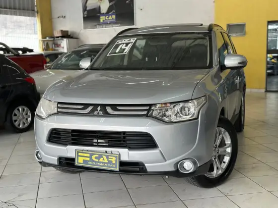 MITSUBISHI OUTLANDER 2014