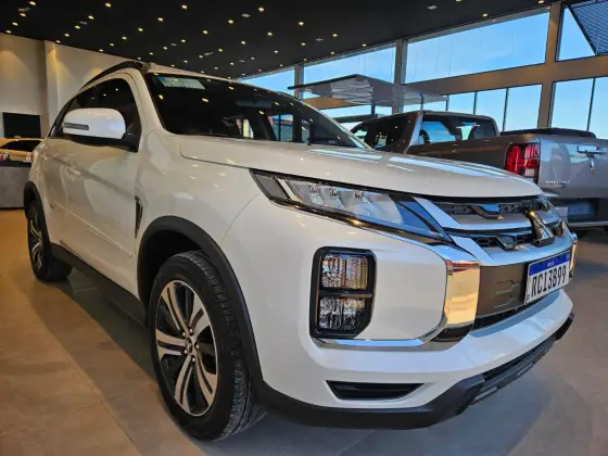 MITSUBISHI OUTLANDER 2022