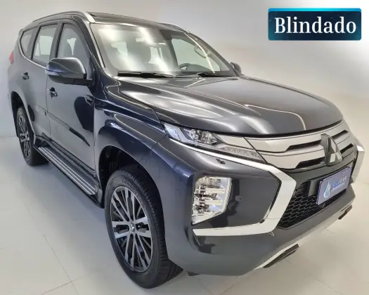 MITSUBISHI PAJERO SPORT 2024