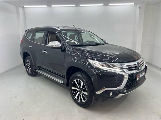 MITSUBISHI PAJERO SPORT 2020
