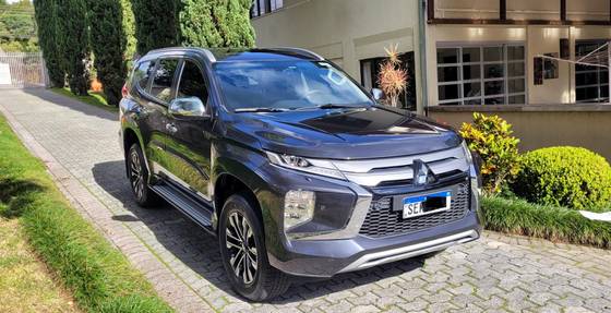 MITSUBISHI PAJERO SPORT 2024