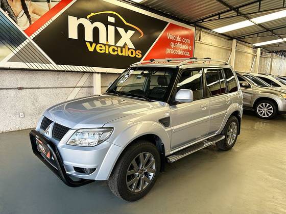 MITSUBISHI PAJERO TR4 2013