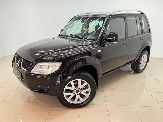 MITSUBISHI PAJERO TR4 2010