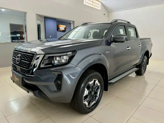 NISSAN FRONTIER 2024