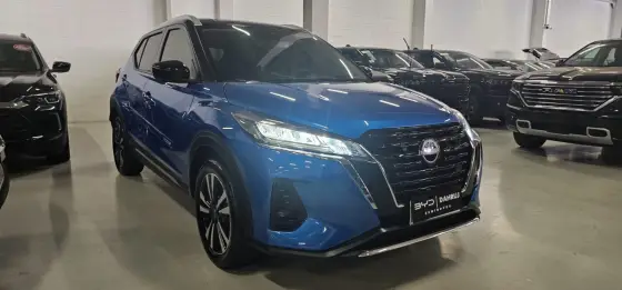 NISSAN KICKS 2023