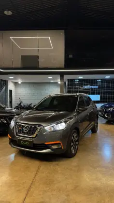 NISSAN KICKS 2017