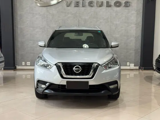 NISSAN KICKS 2018