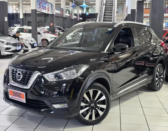 NISSAN KICKS 2017