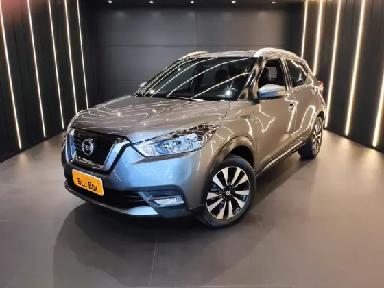NISSAN KICKS 2018