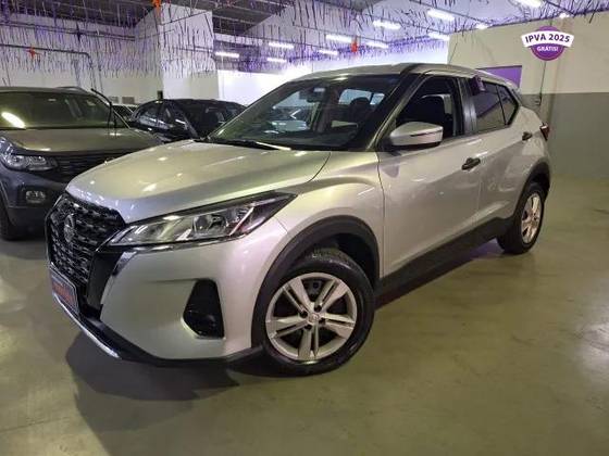 NISSAN KICKS 2024