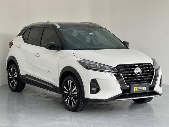 NISSAN KICKS 2024