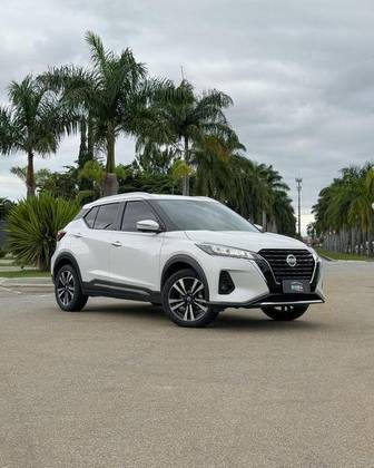 NISSAN KICKS 2022