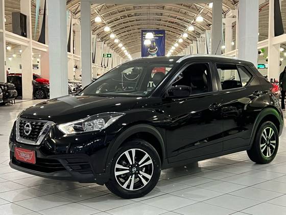 NISSAN KICKS 2020