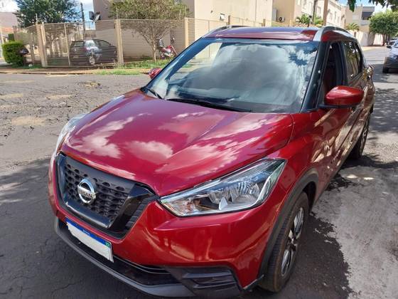 NISSAN KICKS 2020