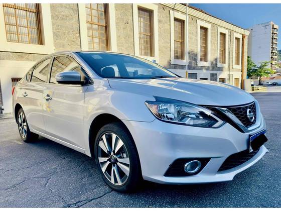 NISSAN SENTRA 2019