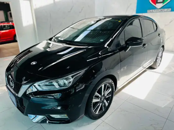 NISSAN VERSA 2022