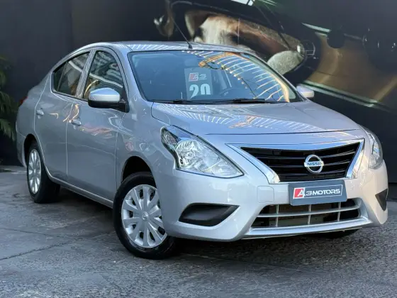 NISSAN VERSA 2020