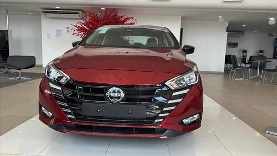 NISSAN VERSA 2025