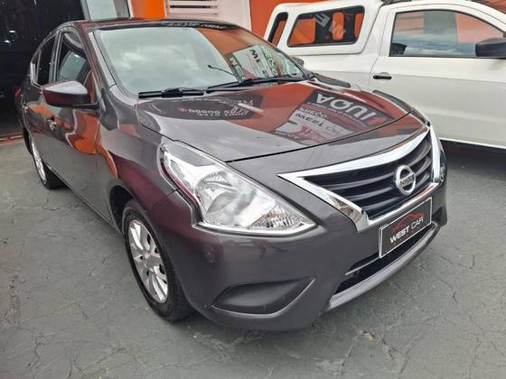 NISSAN VERSA 2016