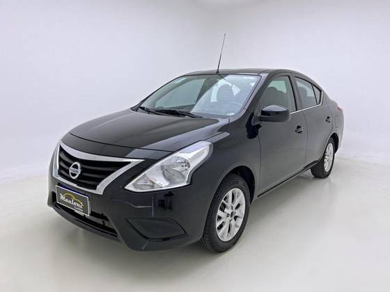 NISSAN VERSA 2021