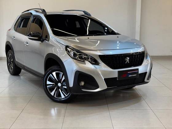 PEUGEOT 2008 2022