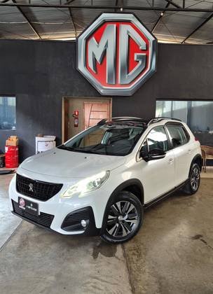 PEUGEOT 2008 2020
