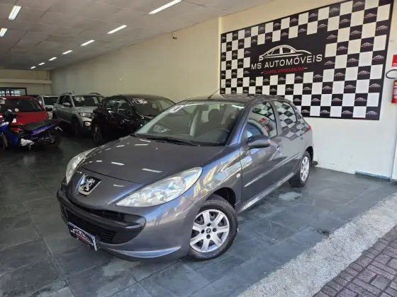 PEUGEOT 207 2010