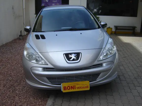 PEUGEOT 207 2012