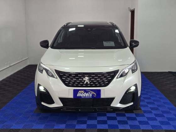 PEUGEOT 3008 2019