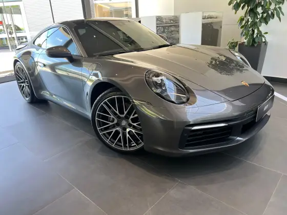 PORSCHE 911 2021