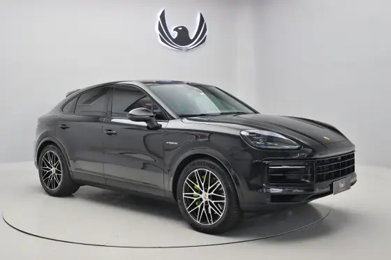 PORSCHE CAYENNE 2024